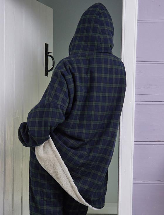 Aran Cashmere Men's Irish Flannel Lounge Hoodie - Green Blackwatch Tartan