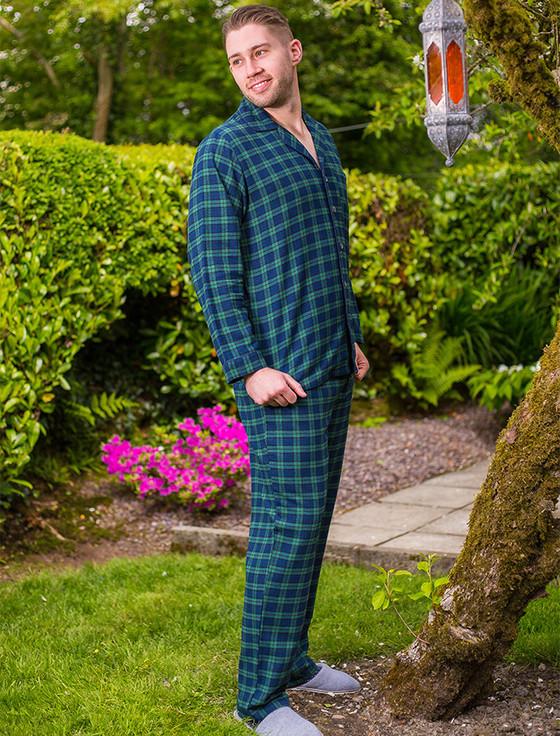 Aran Cashmere Men's Irish Flannel Pyjamas - Green Blackwatch