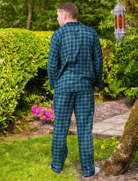Aran Cashmere Men's Irish Flannel Pyjamas - Green Blackwatch