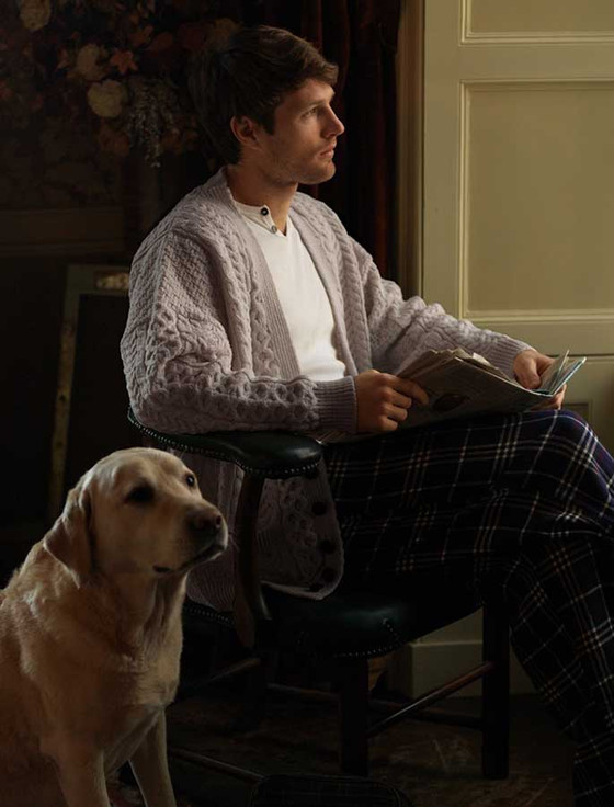 Aran Cashmere ‎Merino Wool Aran M‎en‎'s V-Neck Cardigan