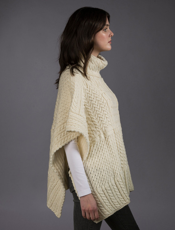 Aran Cashmere ‎‎Merino Wool Patchwork Poncho With Collar‎‎‎