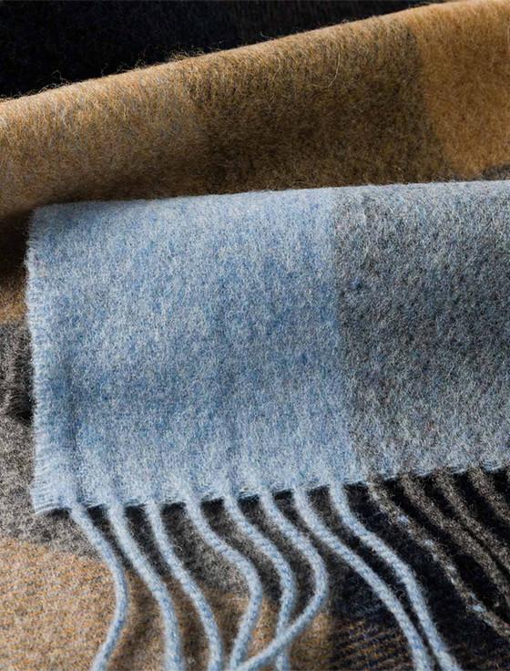 Aran Cashmere Narrow Lambswool Checked Scarf - Beige Grey & Blue