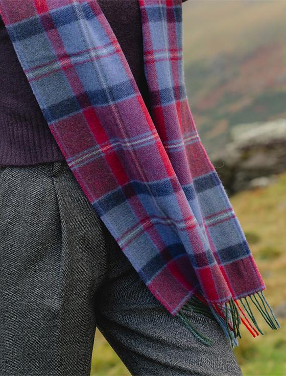 Aran Cashmere Narrow Lambswool Checked Scarf - Raspberry Lavender & Purple