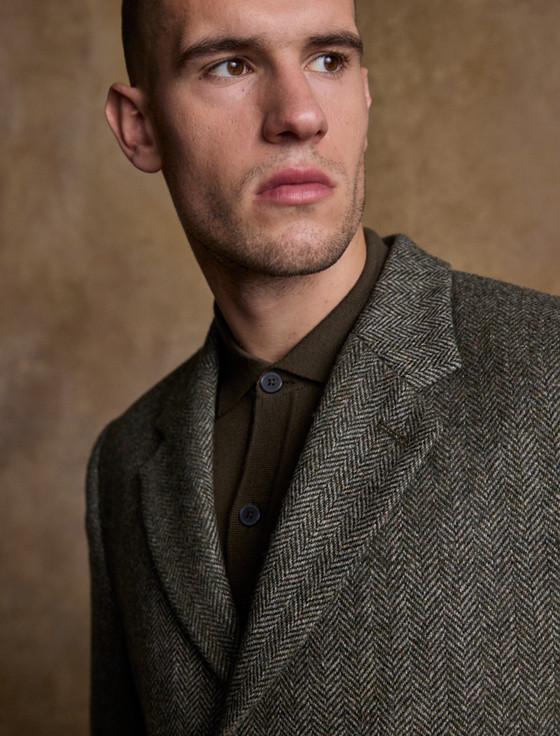 Aran Cashmere Owen Tweed 3/4 Coat - Olive Wide Herringbone