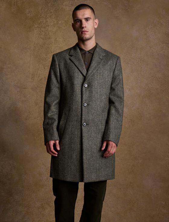 aran cashmere Owen Tweed 3/4 Coat - Olive Wide Herringbone