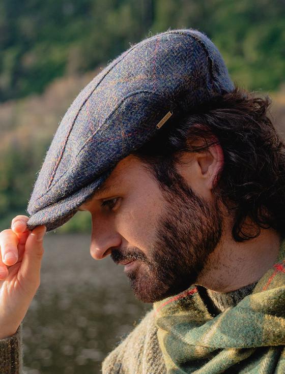 aran cashmere Pure Wool Tweed Driving Cap - Navy Green Windowpane