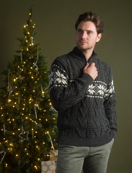 Aran Cashmere S‎nowflake Fair Isle Zip-Neck Aran Sweater
