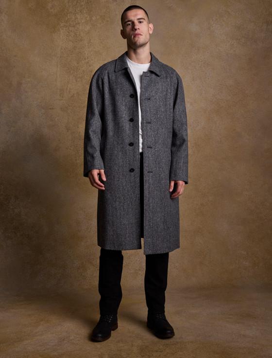 Aran Cashmere Sean Tweed Overcoat - Charcoal Wide Herringbone