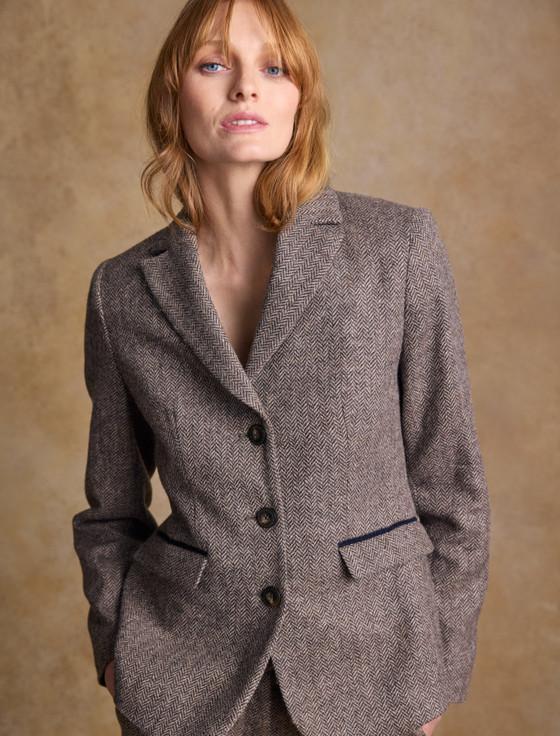 aran cashmere Tara Tweed Hacking Jacket - Light Tan Herringbone
