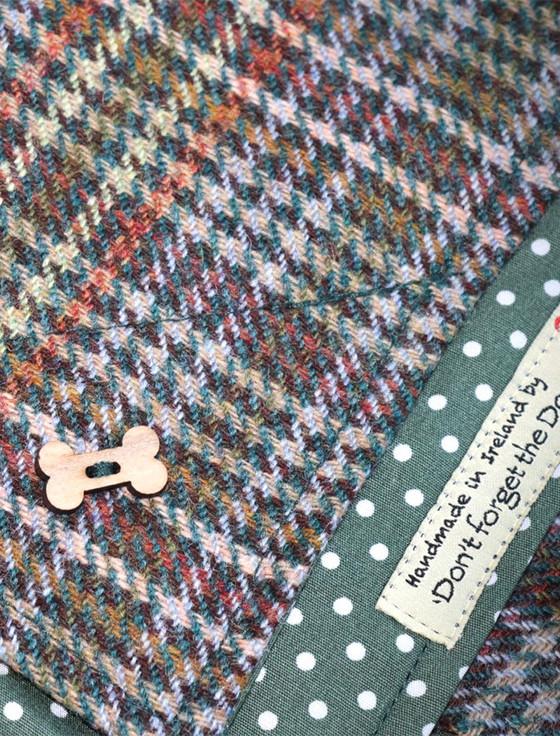 Aran Cashmere Tweed Doggy Neckerchief Bandana - Green & Amber Plaid