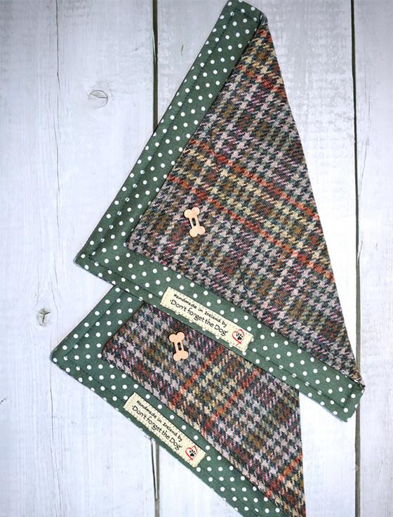 aran cashmere Tweed Doggy Neckerchief Bandana - Green & Amber Plaid