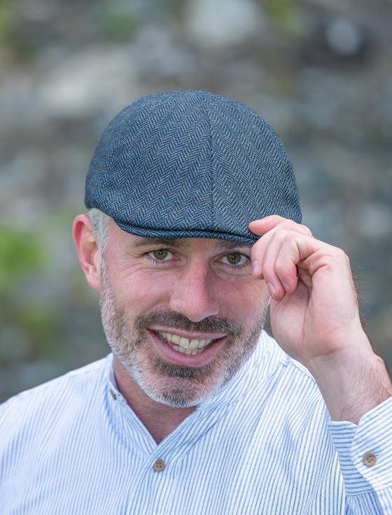 Aran Cashmere Tweed Duck Bill Panel Cap ��?? Blue Herringbone