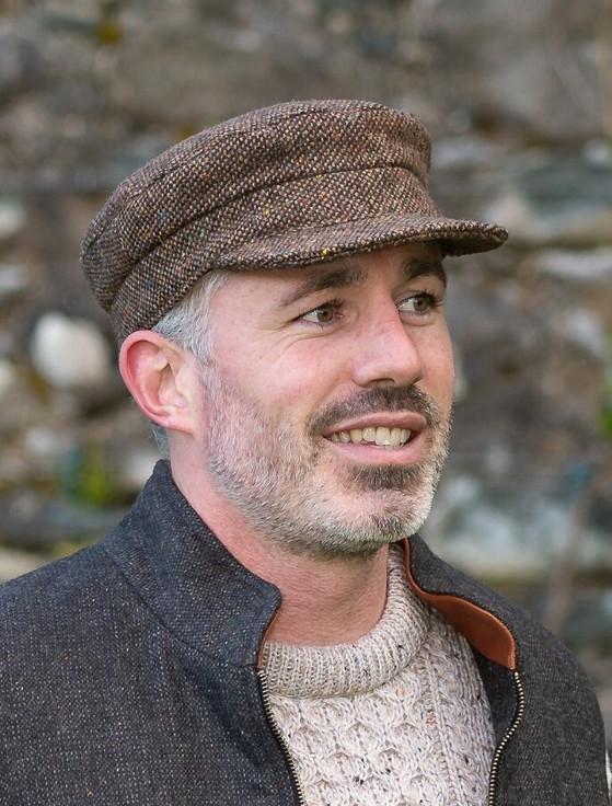 aran cashmere Tweed Skipper Cap- Brown Fleck Salt & Pepper