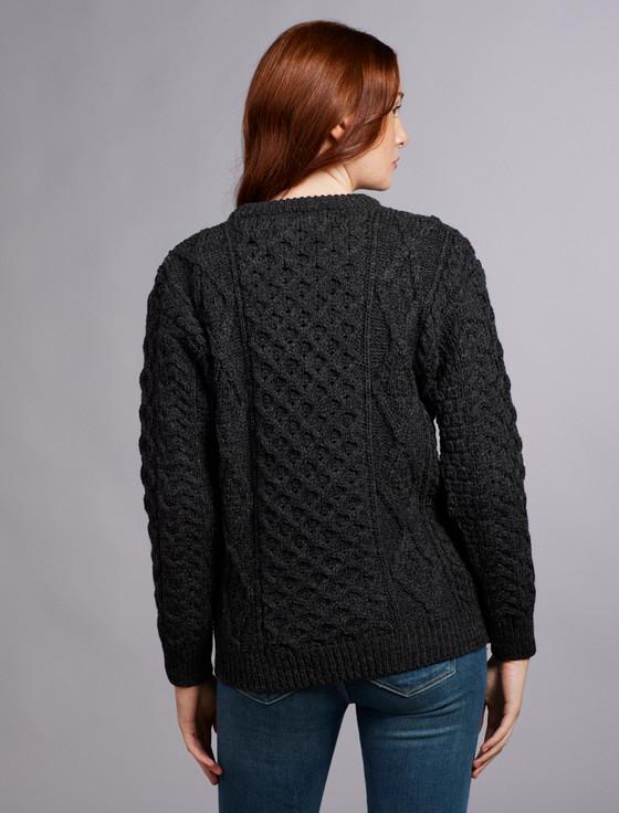 Aran Cashmere W‎omen's Ara‎n Knit C‎rew Ne‎ck Sweater