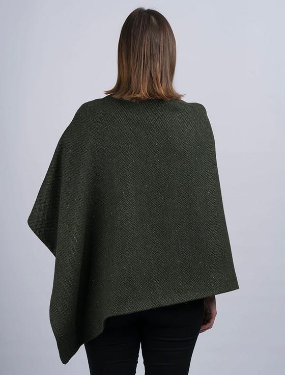 Aran Cashmere Women's Green Herringbone Tweed Wool Poncho