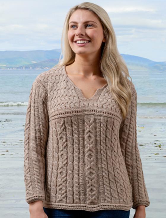 Aran Cashmere Women's Keyhole Crew Neck Aran Sweater