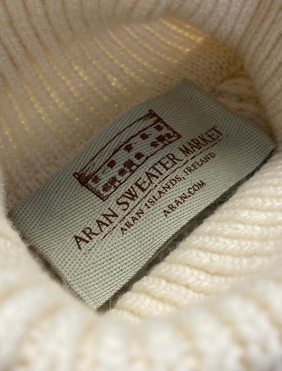 Aran Cashmere Women's Merino Ribbed Turtleneck Sweater‎‎‎‎