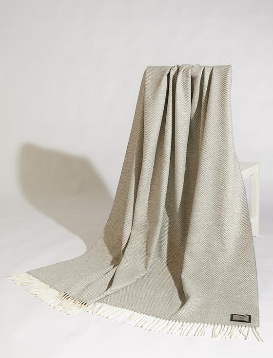 aran cashmere Wool and Cashmere Throw - Pearl Grey Herringbone