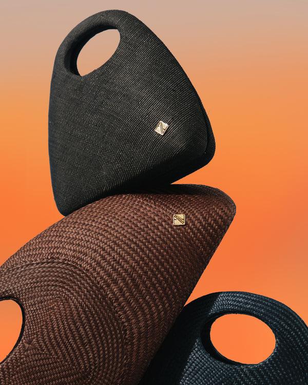 aranáz Amor 1 Mini (Black) aranáz Amor 1 Mini (Black)