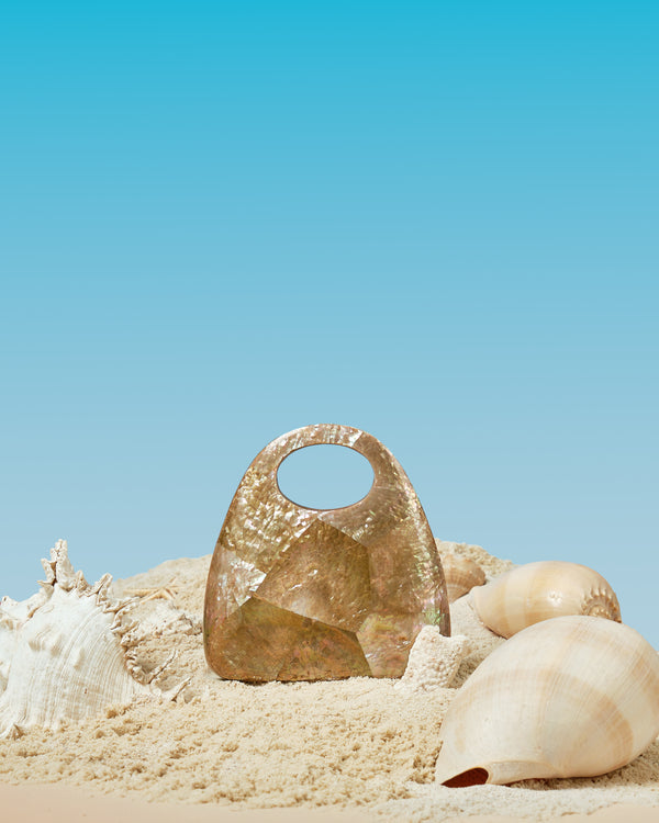 aranáz Amor 1 Mini Mother of Pearl (Brown Lip)