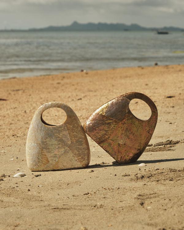 aranáz Amor 1 Mini Mother of Pearl (White Lip)