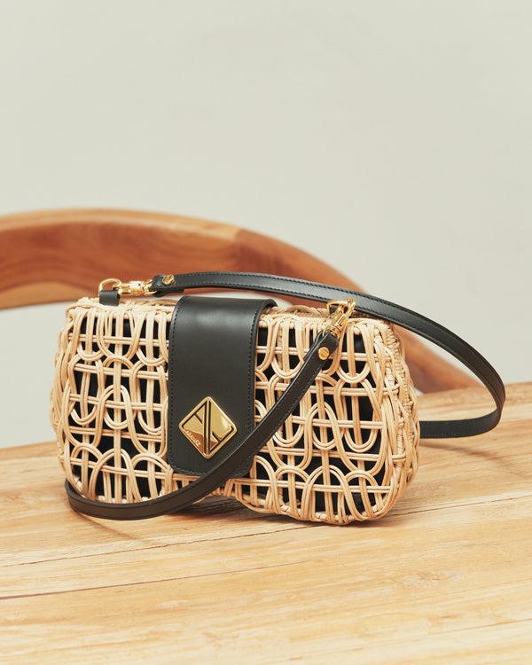 aranáz Chloe Bean (Natural with Black Leather)