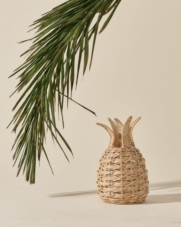 Aranáz Wicker Pineapple Table Lantern (large)