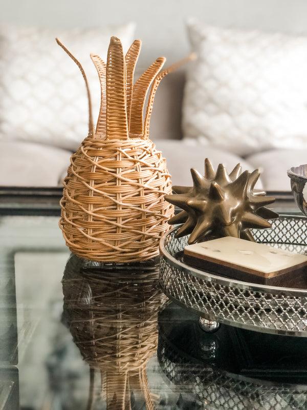 Aranáz Wicker Pineapple Table Lantern (small)