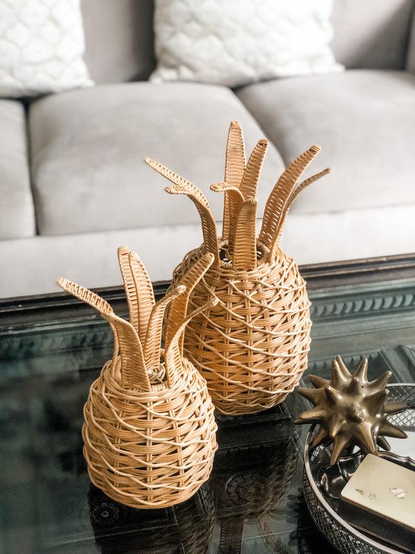 Aranáz Wicker Pineapple Table Lantern (small)
