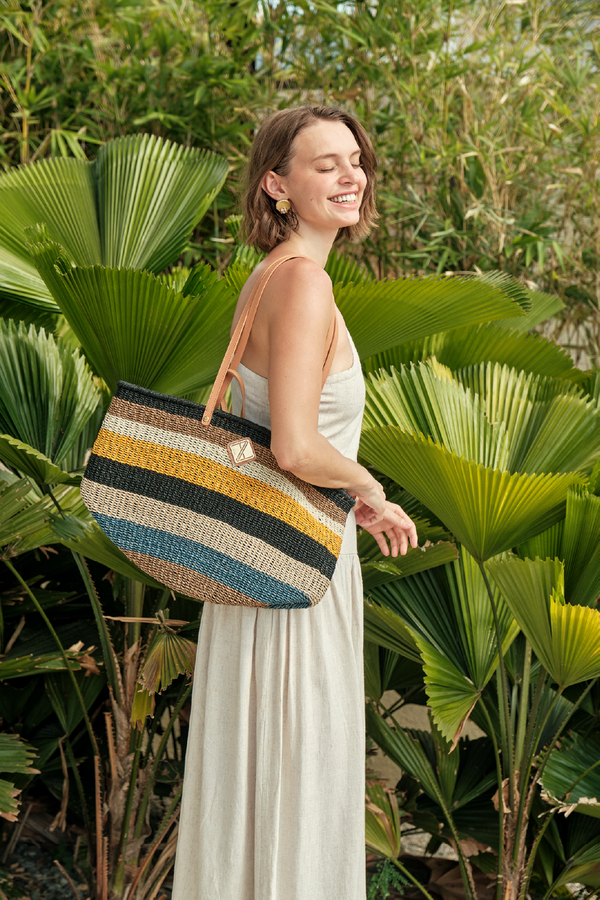 Aranáz Limited Edition: Carrie City Stripes (Honeycomb Stripes)