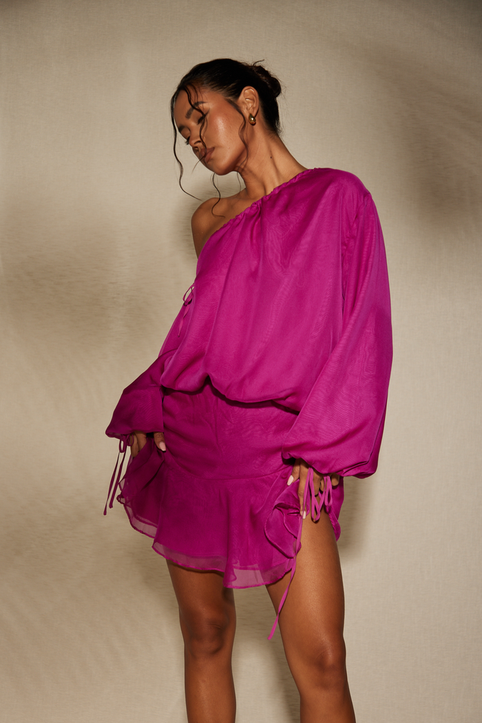 Aria Cove ELLE Dresses