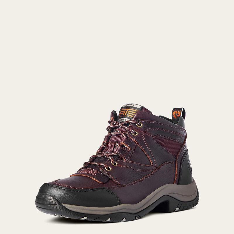 ariat Terrain