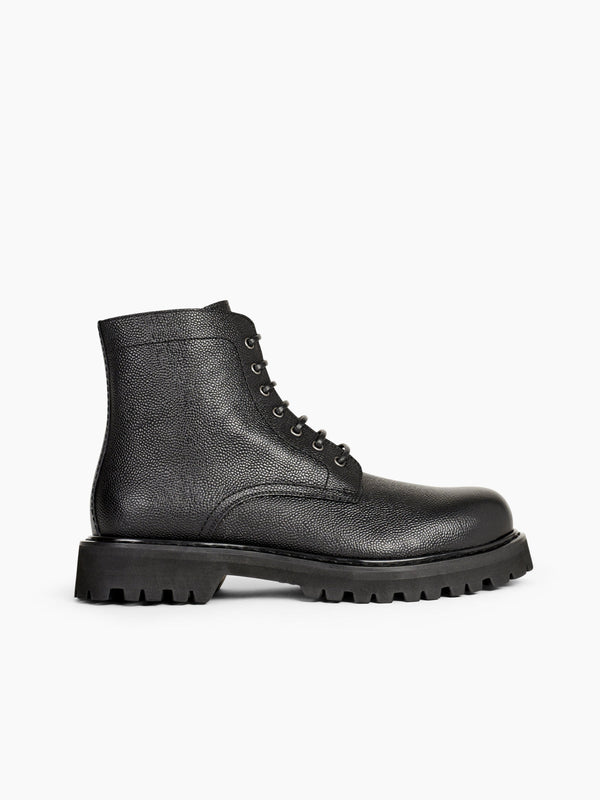 armando cabral GEBA Lace-up Lug Boot in Noir