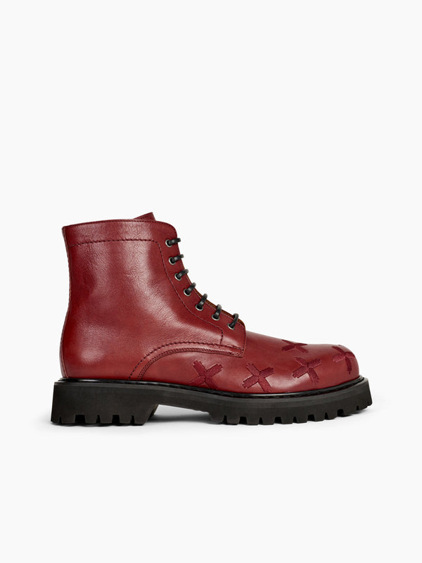 armando cabral GEBA Lace-up Lug Boot in Vermelho