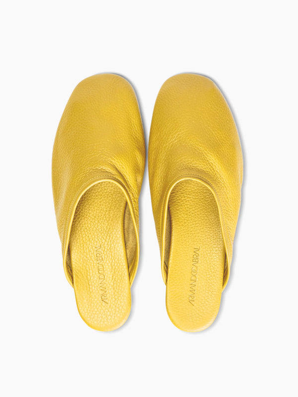 Armando Cabral QUEBO Zip-Pouch Slipper In Mustard