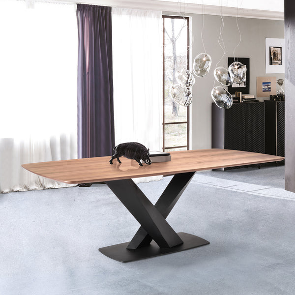 armen living Everett Dining Table