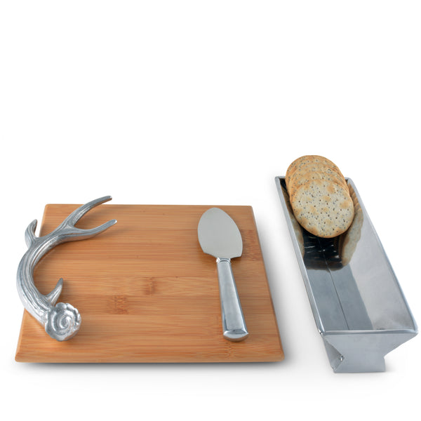 arthur court Antler Bamboo Cheese Set