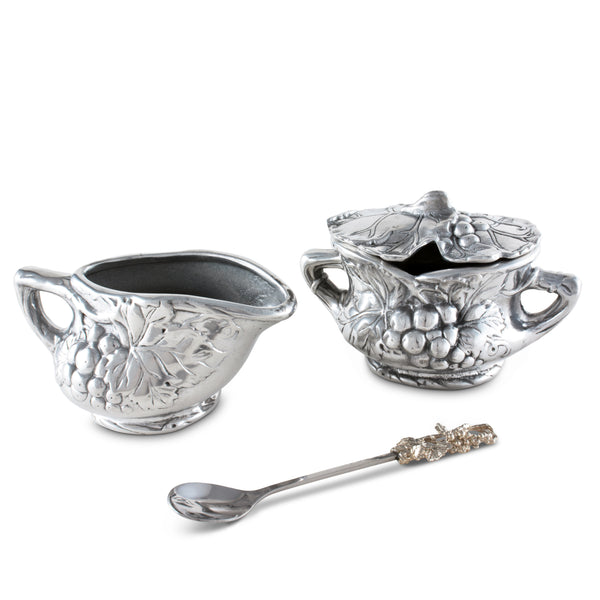 arthur court Grape Creamer Set