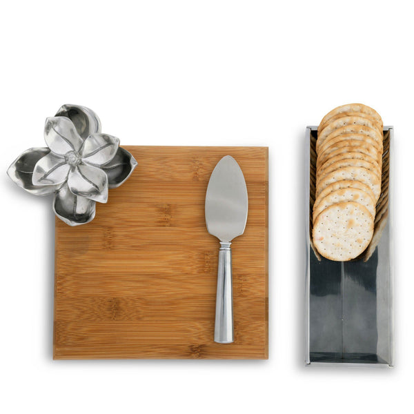 arthur court Magnolia Bamboo Cheese Set