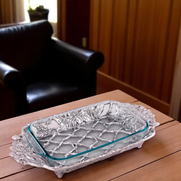 Arthur Court Magnolia Pyrex Holder 3qt