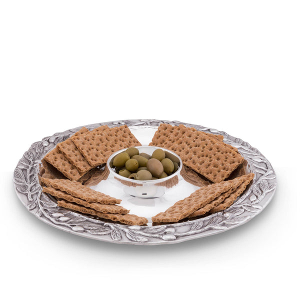 arthur court Olive Chip and Dip Set