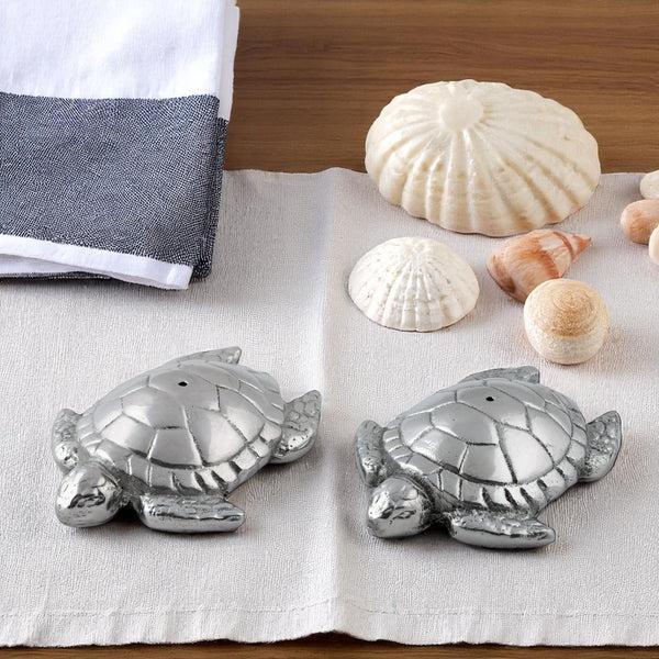 Arthur Court Sea Turtle Salt And Pepper Set