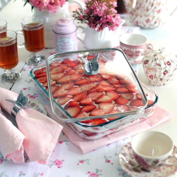 Arthur Court Butterfly Lid With Pyrex 3 Quart Baking Dish