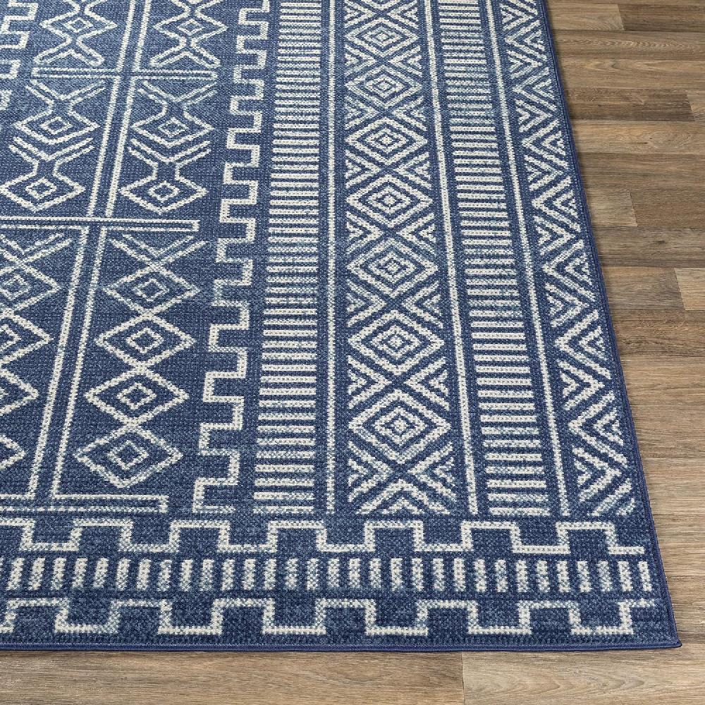 Artistic Weavers Artistic Weavers Dianne Area Rug 5’3″ X 7’3″ Pale Pink/Cream(2′ X 2’11” Navy)