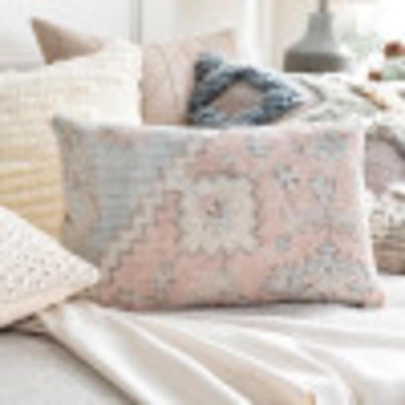 artistic weavers Artistic Weavers Freya Pillow L Blush 14″ H x 22″ W(18″H x 18″W No Fill Blush) artistic weavers Artistic Weavers Freya Pillow L Blush 14″ H x 22″ W(18″H x 18″W No Fill Blush)