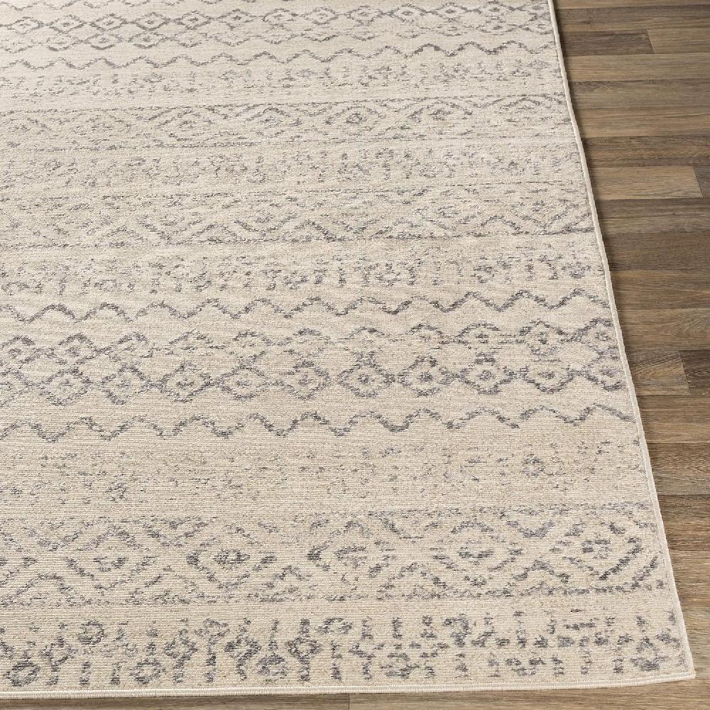 Artistic Weavers Artistic Weavers Tess Area Rug 5’3″ X 7’3″(Artistic Weavers Tess Area Rug 5’3″ X 7’3″)