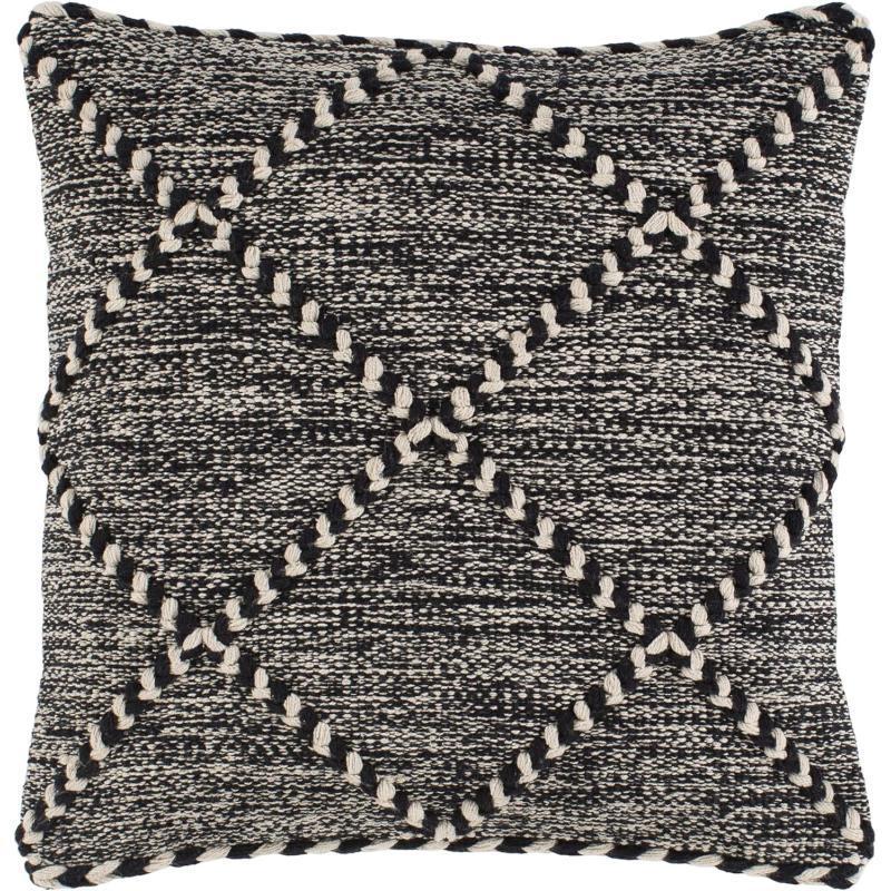 artistic weavers Artistic Weavers Zaire Pillow Kit 22″ L x 22″ W Black/White(Artistic Weavers Zaire Pillow Kit 22″ L x 22″ W Black/White)
