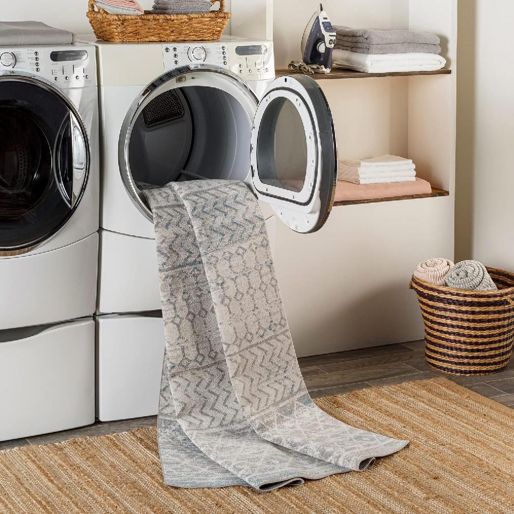 Artistic Weavers Livabliss Chester Boho Moroccan Washable Area Rug 5’3″ X 7′ Light Grey(Light Grey)