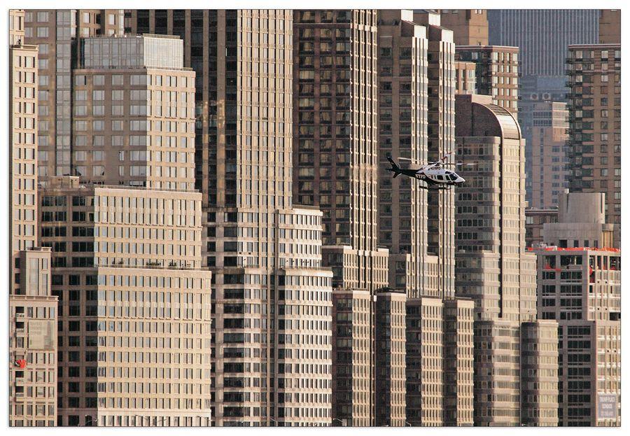 artopweb Gans - New York Helicopter Decorative MDF Panel (80x54cm)
