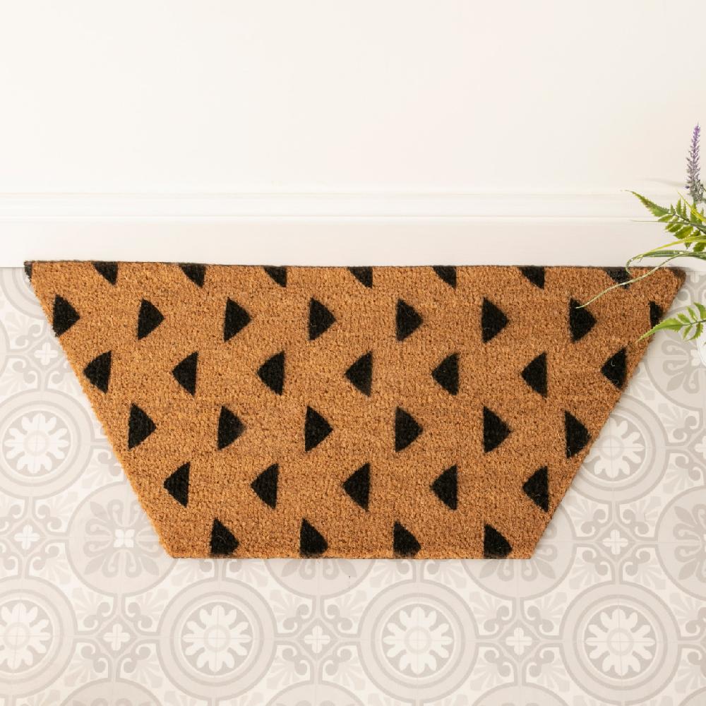 artsy doormats Triangles Hex Doormat